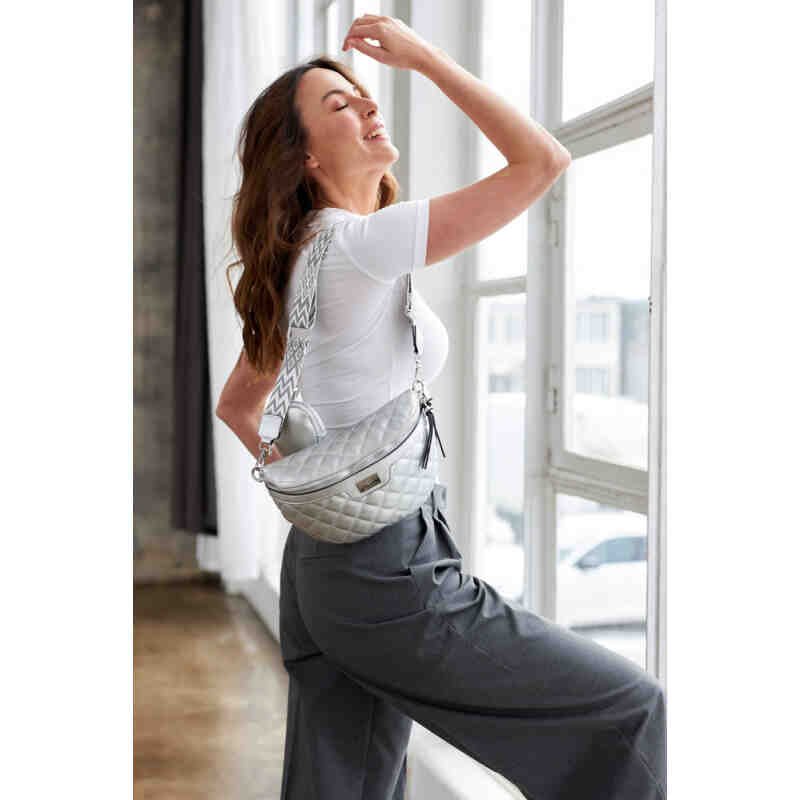 Miejska, pikowana nerka damska ze skóry ekologicznej - Rovicky-10