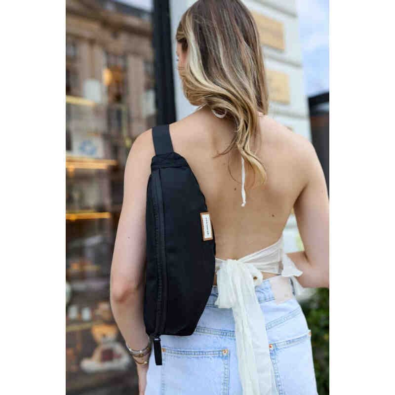 Praktyczna saszetka damska z trwałego poliestru - Rovicky-12