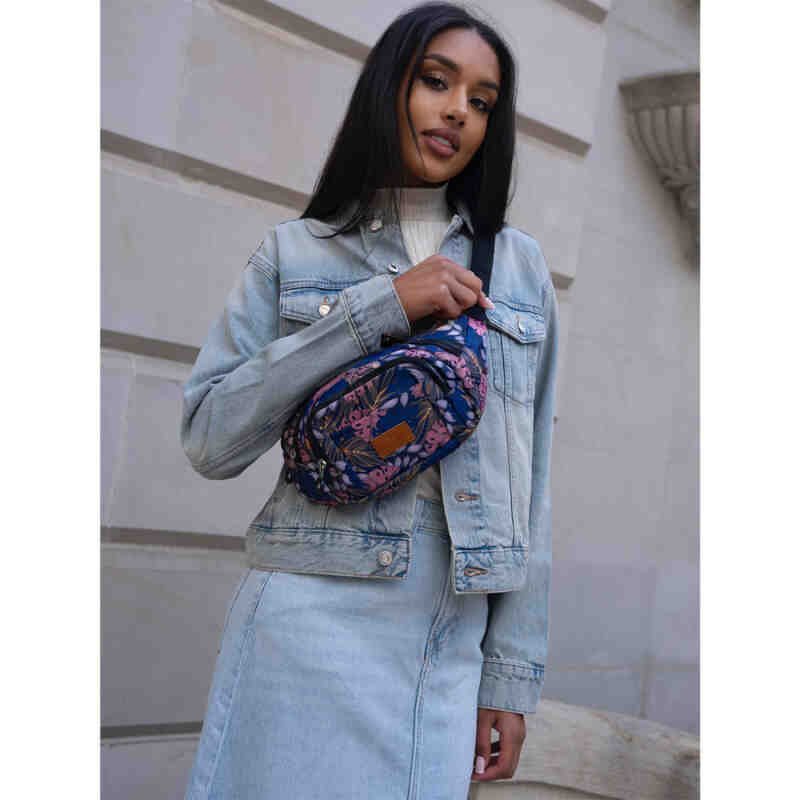 Pojemna modna saszetka nerka damska z roślinnym wzorem - Rovicky-2