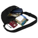 Pojemna nerka damska z poliestru w czarnym kolorze - Peterson-11