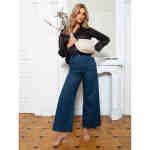 Beżowa nerka damska z poliestru zawieszona na regulowanym pasku - Peterson-3