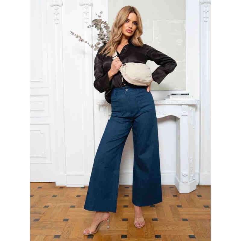 Beżowa nerka damska z poliestru zawieszona na regulowanym pasku - Peterson-3