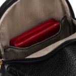 Czarna saszetka damska crossbody plecaczek na jedno ramię eko skóra Peterson-11