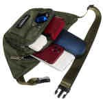 Zielona, sportowa saszetka z poliestru zawieszona na regulowanym pasku - Peterson-6