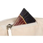 Saszetka miejska wykonana z poliestru w modnym, kremowym kolorze - Peterson-7