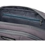 Praktyczna saszetka sportowa z poliestru w ciemnoszarym kolorze, zamykana suwakiem - Peterson-16