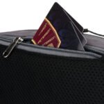 Praktyczna saszetka sportowa z poliestru w ciemnoszarym kolorze, zamykana suwakiem - Peterson-12