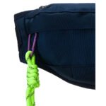 Granatowa, sportowa i pojemna saszetka z poliestru ze stylowym karabińczykiem - Peterson-8