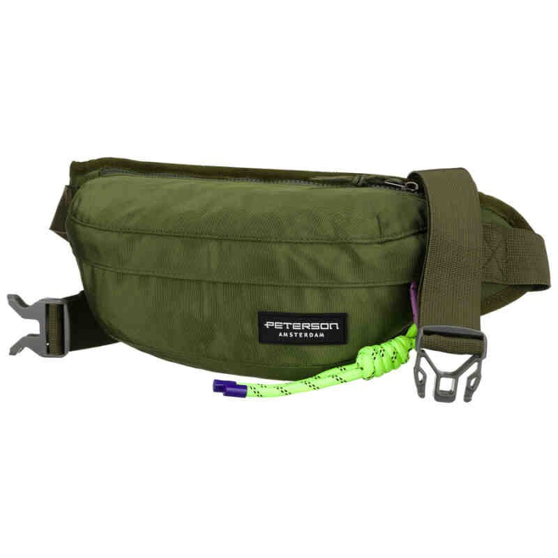 Praktyczna, pojemna saszetka z poliestru w zielonym kolorze, zamykana suwakiem ze stylowym karabińczykiem - Peterson-3