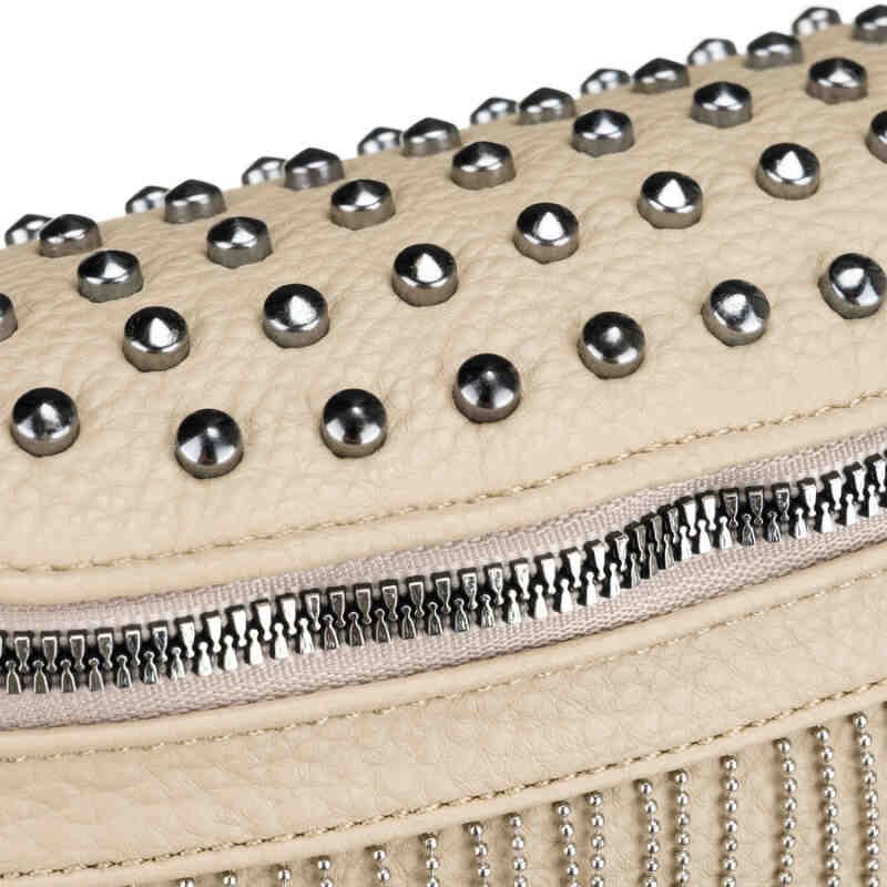Beżowa saszetka damska wykonana ze skóry ekologicznej, ozdobiona ćwiekami - Peterson-6