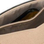 Beżowa saszetka damska zamykana suwakiem i zawieszona na regulowanym pasku - Peterson-7