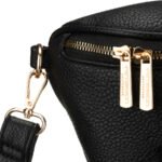 Czarna saszetka damska ze skóry ekologicznej zawieszona na regulowanym pasku - Peterson-8