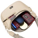 Saszetka damska ze skóry ekologicznej w beżowym kolorze z kieszenią na rewersie - Peterson-10