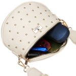 Jasnobeżowa nerka damska ze skóry ekologicznej ozdobiona ćwiekami - Peterson-10