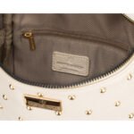 Jasnobeżowa nerka damska ze skóry ekologicznej ozdobiona ćwiekami - Peterson-6