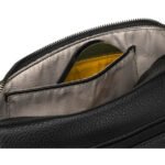 Praktyczna, miejska nerka damska ze skóry ekologicznej w czarnym kolorze, jednokomorowa - Peterson-6