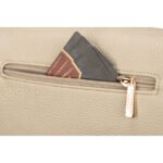 Miejska nerka damska ze skóry ekologicznej w beżowym kolorze zamykana suwakiem - Peterson-8