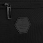 Sportowa saszetka w czarnym kolorze zamykana suwakiem, dwukomorowa - Peterson-4